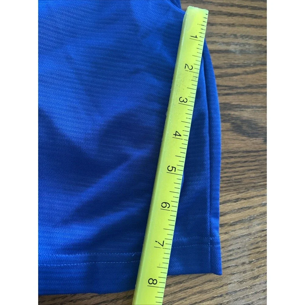 Nike athletic shorts Boys Size Small with pockets blue white